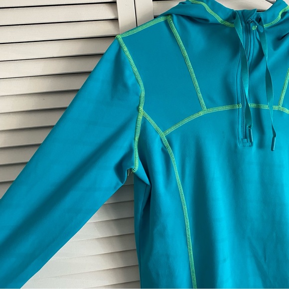 Kirkland Women's Size M Hooded Pullover Top Hiking Active Teal Blue Zip Pockets - Picture 8 of 16